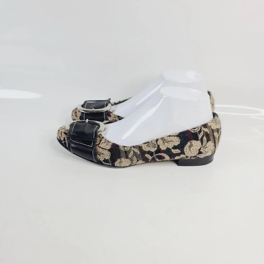 Claudia Ciuti Women's Tan Black Tapestry Belted Toe Italian Ballet Flat Size 7.5
